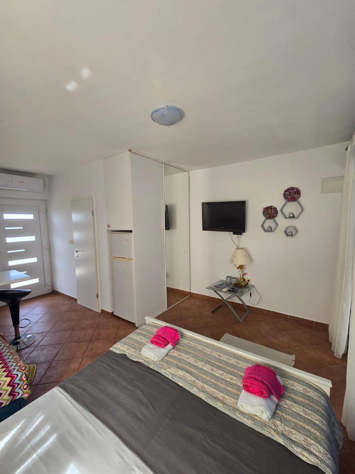 Sukosan Studio Apartman Εξωτερικό φωτογραφία